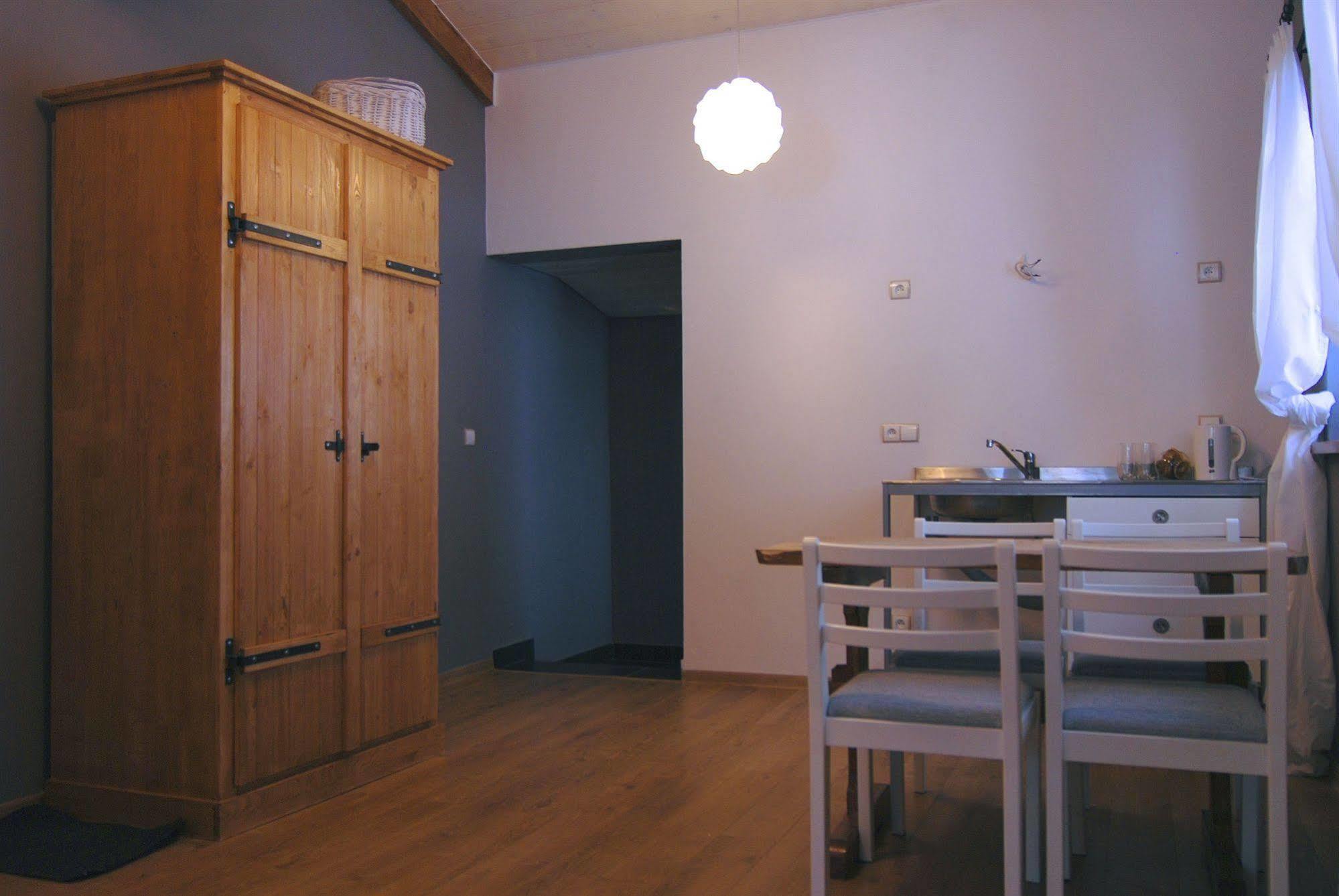 Karolinka Guest House シュチルク エクステリア 写真